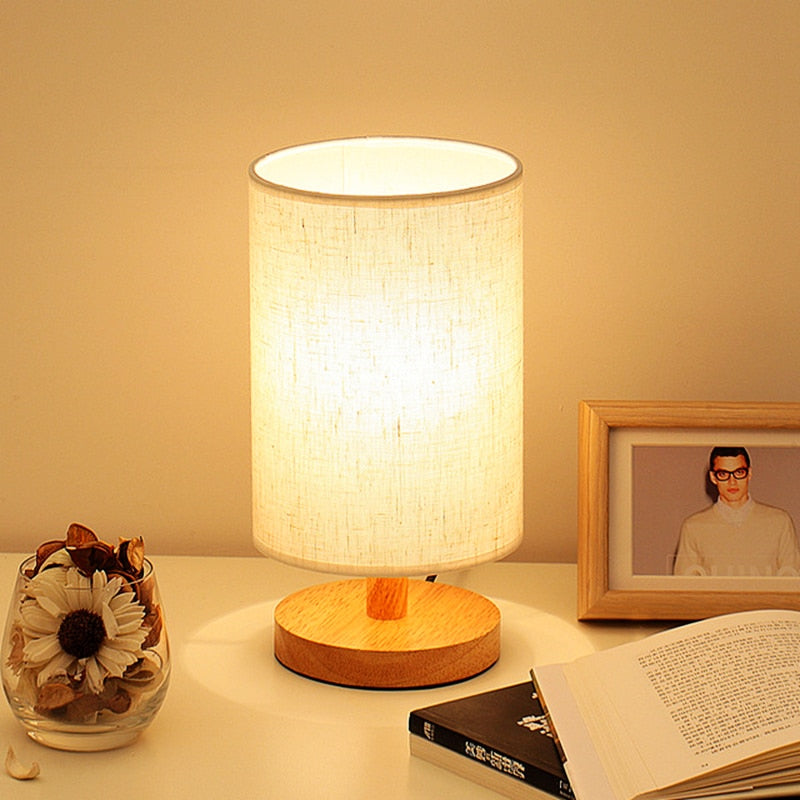 LED Nordic Linen Dimming Table Lamp